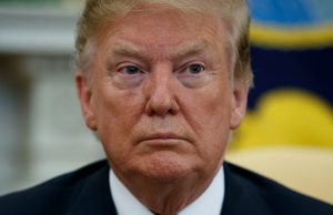 Trump: «Estamos tratando de tener otros cuatro años. Si no es posible, les veré dentro de cuatro años»