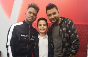 Excelente participación de Alex Campos y Redimi2 en La Voz Kids
