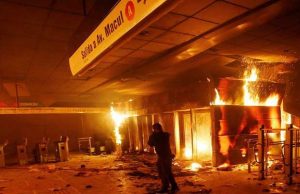 Estado de emergencia en Chile: llaman a la oración ante el caos