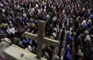 China prohíbe a los estudiantes africanos rendir culto en las iglesias para evitar ‘infiltraciones extranjeras’