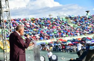 Los evangélicos cierran filas con posiciones de católicos