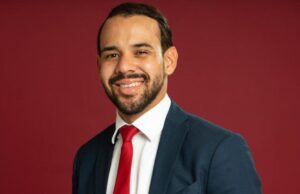 Joven activista religioso luchará en el Congreso por rescate de valores