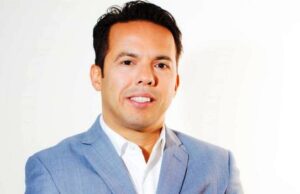 Por qué los evangélicos de Estados Unidos apoyan a Donald Trump pese a sus escándalos Rev. Samuel Rodriguez