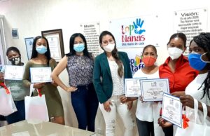 Empresas a favor de medio ambiente educan sobre ahorro, uso de energía eléctrica y reciclaje