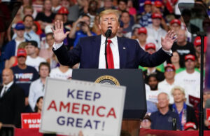 Trump dará millones de empleos a latinos