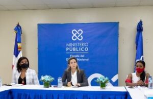 Fiscalía del Distrito Nacional, Embajada de EE. UU. y Policía coordinan acciones contra falsificación de documentos