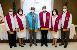 UNEV gradua 1,108 nuevos profesionales en diferentes disciplinas y áreas del saber