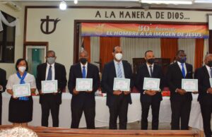 Unión de Iglesias Evangélicas Pentecostales de Los Alcarrizos posesiona junta directiva 2020-2023
