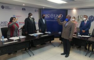 Consejo Universitario UASD juramenta a Reynaldo Aybar