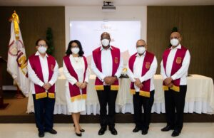 UNEV celebra graduación 58 con 238 nuevos profesionales de postgrado