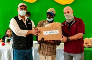 Asisten familias de Batey Verde en Sabana Grande de Boyá