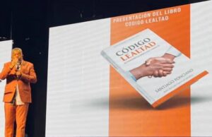 «Código Lealtad» el nuevo libro de Santiago Ponciano