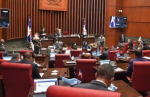 Rogelio Genao reintroduce Código Penal en la Cámara del Senado