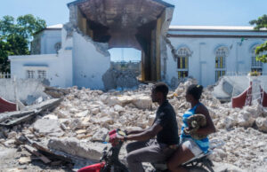 Unev apertura centro de acopio para damnificados del terremoto Haití
