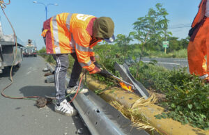 Gobierno da inicio al plan de reparación y sustitución de barandas de seguridad en las principales carreteras del país