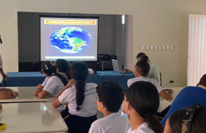 CAASD continúa con su programa formativo de charlas en centros educativos de Santo Domingo