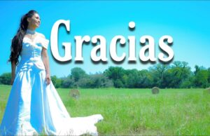 Neyda Escobar se posiciona con su tema promocional “Gracias”