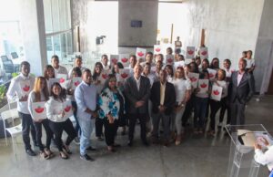 Centros Tecnológicos Comunitarios gradúa jóvenes en programa “Creando tu Futuro”