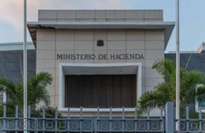 Alza de precios y libre tránsito inciden en subida de las recaudaciones por Itbis e hidrocarburos