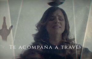 Christy Muller celebra 12 mil copias vendidas de su nuevo libro: En la oscuridad, ¡Resplandecerás!