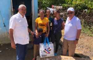 Iglesia Fundamento Bíblico entrega ayuda humanitaria a damnificados de Higuey, Hato Mayor y Sabana de la Mar