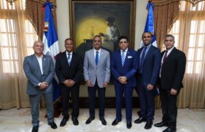 Ministerio de la Presidencia entrega lotes en Ciudad Juan Bosch para construcción de tres iglesias
