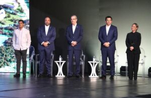 Presidente Abinader encabeza presentación plan maestro proyecto Punta Bergantín para relanzamiento Puerto Plata