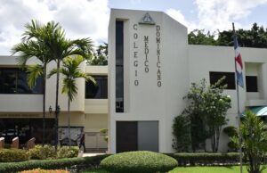 Circula documento donde se afirma que cientos de médicos se oponen a campaña del CMD