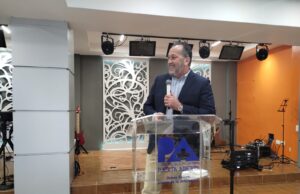 CONEDO realiza conferencia a su cuerpo pastoral sobre las relaciones vitales