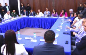 Indotel, ADN y Edesur, anuncian plan contra contaminación visual con retiro de cableado en desuso en Santo Domingo