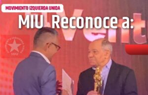 MIU entrega del galardón de reconocimiento a Rafael Abreu (Pepe) presidente de la CNUS