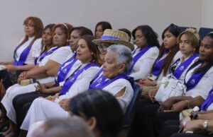 Supérate realiza graduación de artesanas de La Romana