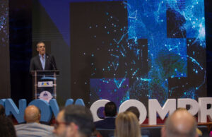 Gobierno presenta herramientas tecnológicas para mantener calidad y transparencia en las contrataciones públicas