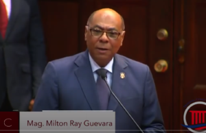 Dirección Impuestos Internos pretende que juez de primera instancia anule dos sentencias del Tribunal Constitucional.