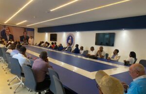 COMOBIS designa a Hamlet Mota Portes secretario general interino