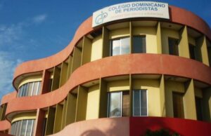 CDP invita periodistas aplicar a becas internacionales en comunicación y periodismo