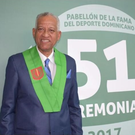 Bienvenido Solano Inmortal del Deporte Dominicano