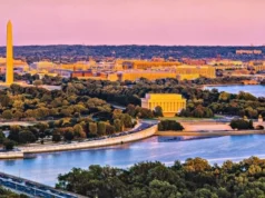 Quinientos líderes se reúnen en Washington para una lectura pública de la Biblia de siete días