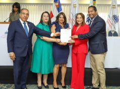 Supérate lidera alianza para graduar primer grupo de madres y padres en cuidados y apoyo a personas con discapacidad