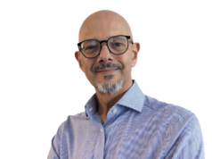 “Ella”: homenaje musical de Misael Abner a mamá junto a la Orquesta Genesaret