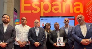 Presentan en Bogotá el libro “Juan Luis Guerra, compromiso y poesía” de Euri Cabral