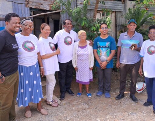 Instituciones evangélicas realizan jornada de acompañamiento y ayuda social en Los Alcarrizos