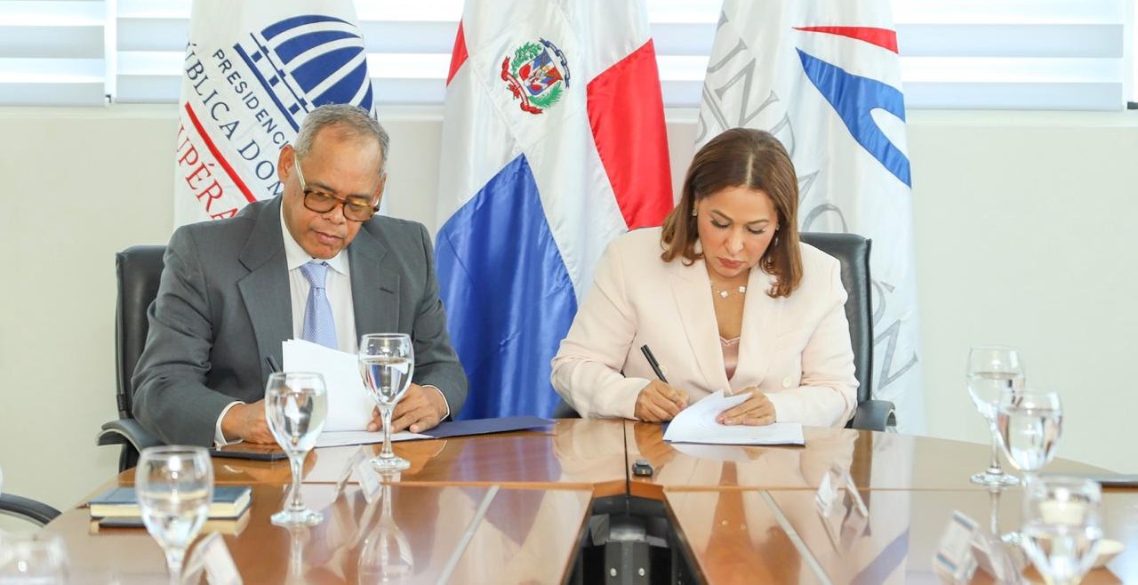 Supérate y FEJUS firman acuerdo para fortalecer acciones en favor de ...