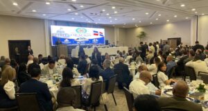 Desayuno Nacional de Oración reúne a líderes políticos, eclesiales y autoridades del país