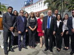 Ciudadanos y organizaciones defienden ante el TC las libertades fundamentales y la separación de poderes