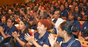 Supérate y Conape gradúan más de 200 personas cuidadoras de personas adultas mayores en el Gran Santo Domingo