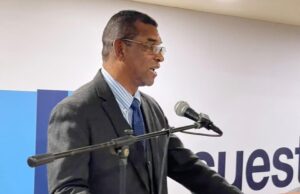 Ynocencio Vargas pone en circulación su libro “Cristianismo vs. Feminismo Radical”