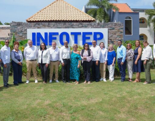 INFOTEP auspicia masterclass sobre la magia del servicio de hospitalidad