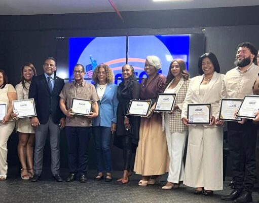 ADOCOC juramenta nueva Junta Directiva de su filial de Nueva York para el período 2026-2030