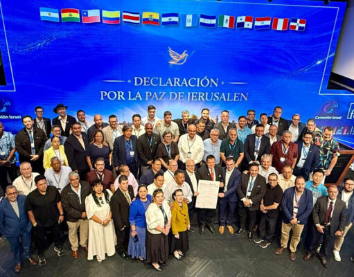 Líderes evangélicos latinoamericanos firman en Jerusalén declaración por la paz e Israel